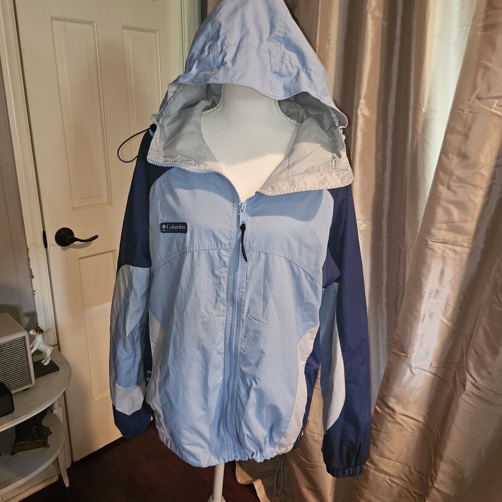 Columbia womens blue colorblock Windbreaker Sz L. 90s Inspired Athleisure Hiking